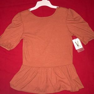super cute cross back blouse !